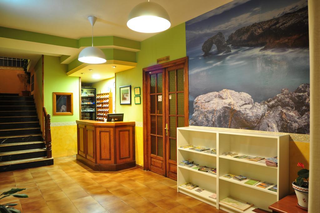 Hostal Europa San Roque del Acebal ภายนอก รูปภาพ
