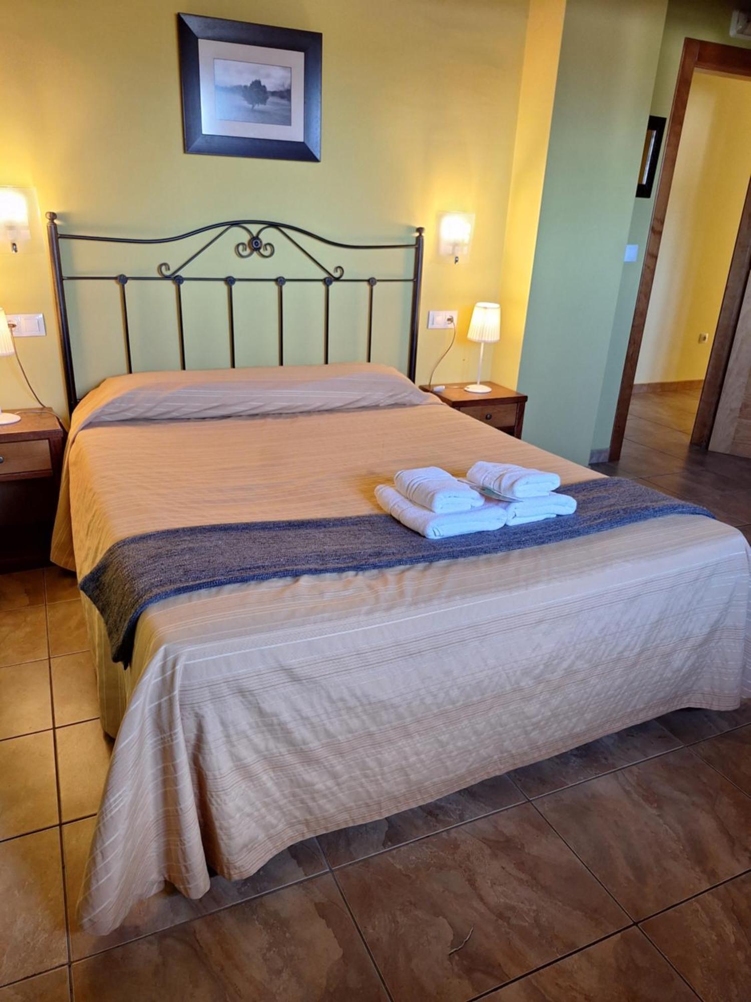 Hostal Europa San Roque del Acebal ภายนอก รูปภาพ